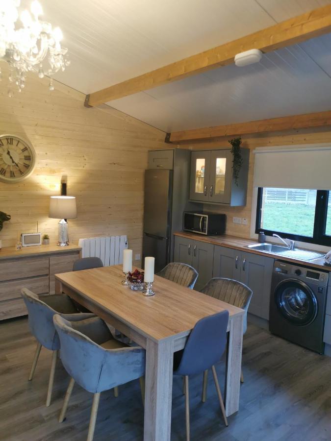 The Lodge Mountain View Log Cabin , Attymass Ballina Boyhollagh Exterior foto
