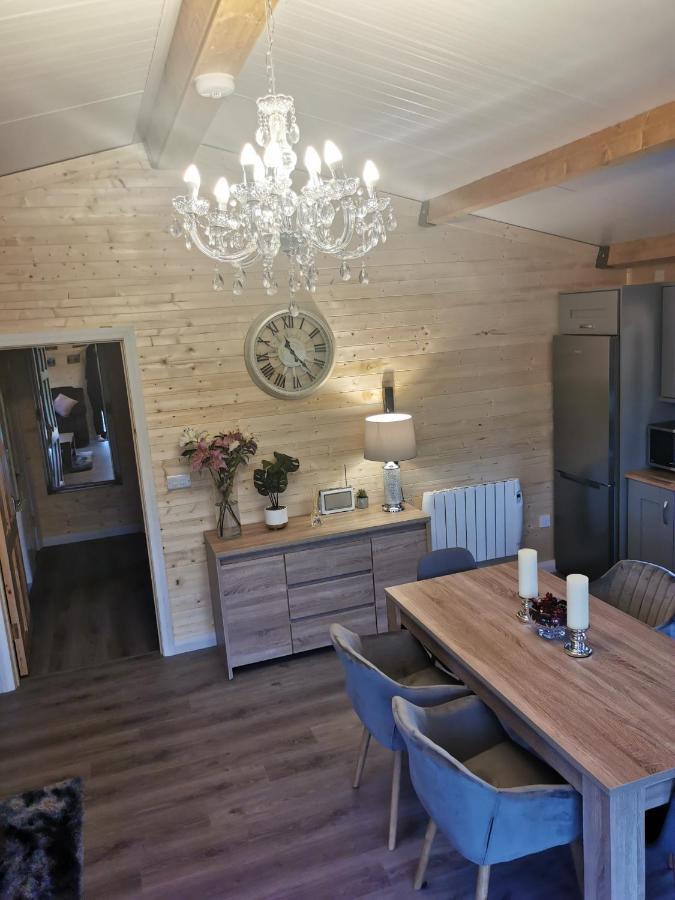 The Lodge Mountain View Log Cabin , Attymass Ballina Boyhollagh Exterior foto